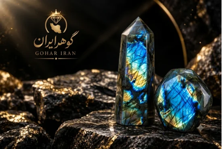 مقاله جامع: راهنمای کامل سنگ لابرادوریت (Labradorite)؛ خواص، مشخصات و روش‌های تشخیص